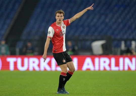 长腿美女骑 长腿美女骑