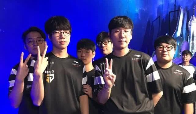 郑钦文完成 郑钦文完成