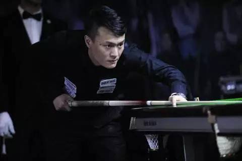 挥的表现 挥的表现